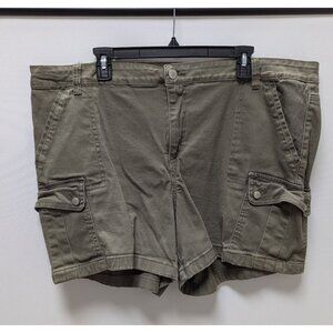 Hot Kiss Dark Green Mid-Rise Cargo Shorts